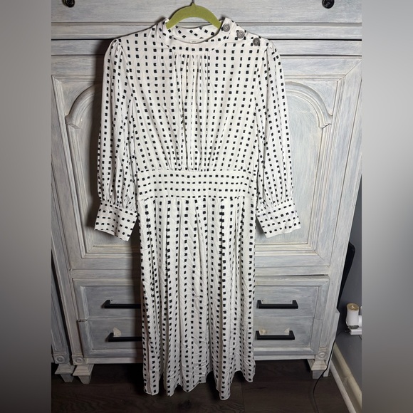 White Black Two-Tone Polka Dot Pleated Midi Dress Classic Stylish Elegant Modest - Picture 4 of 16